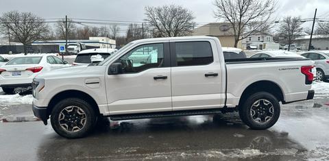 Ford F-150 Lightning 2023