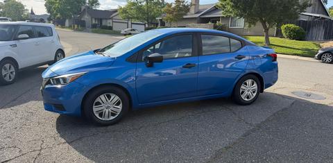 Nissan Versa 2021