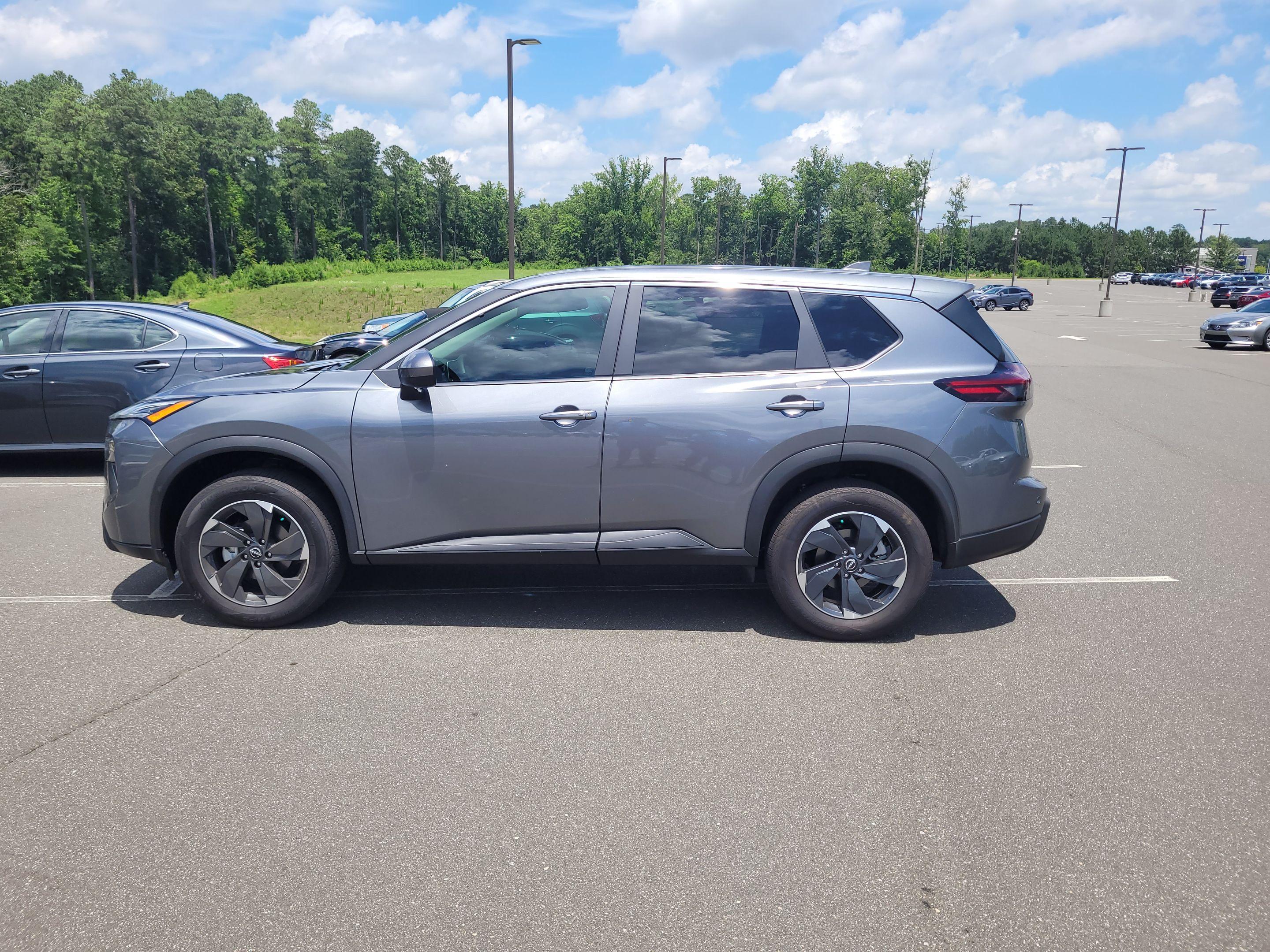 Nissan Rogue 2025 in Cary, NC