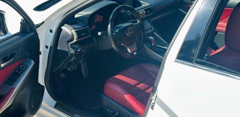 Lexus IS 2017