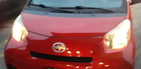 Scion iQ 2012