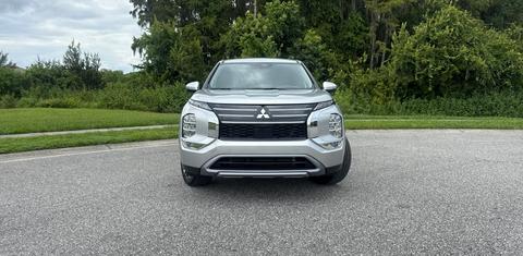 Mitsubishi Outlander 2025