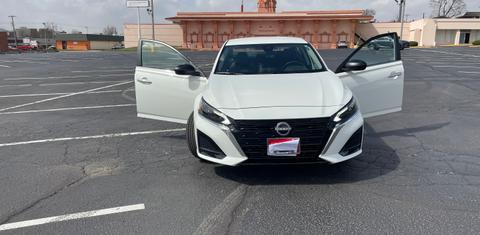 Nissan Altima 2025