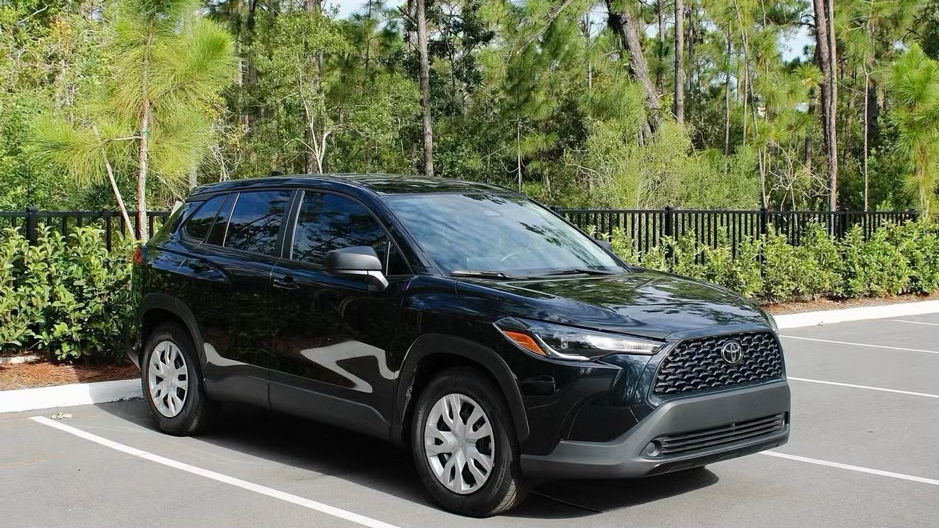 Toyota Corolla Cross 2025 in 