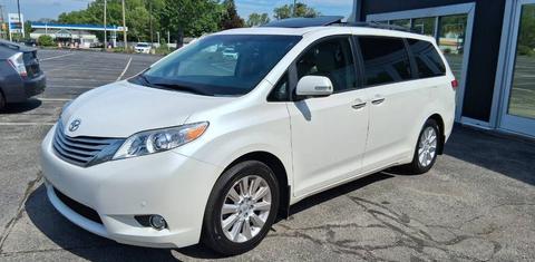 Toyota Sienna 2015