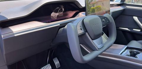 Tesla Model X 2022