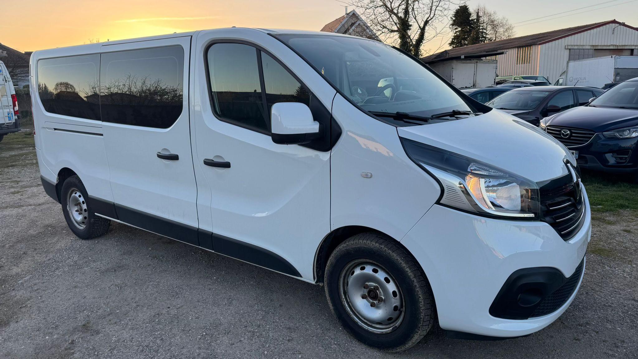 Renault TRAFIC III 2017 à Battenheim