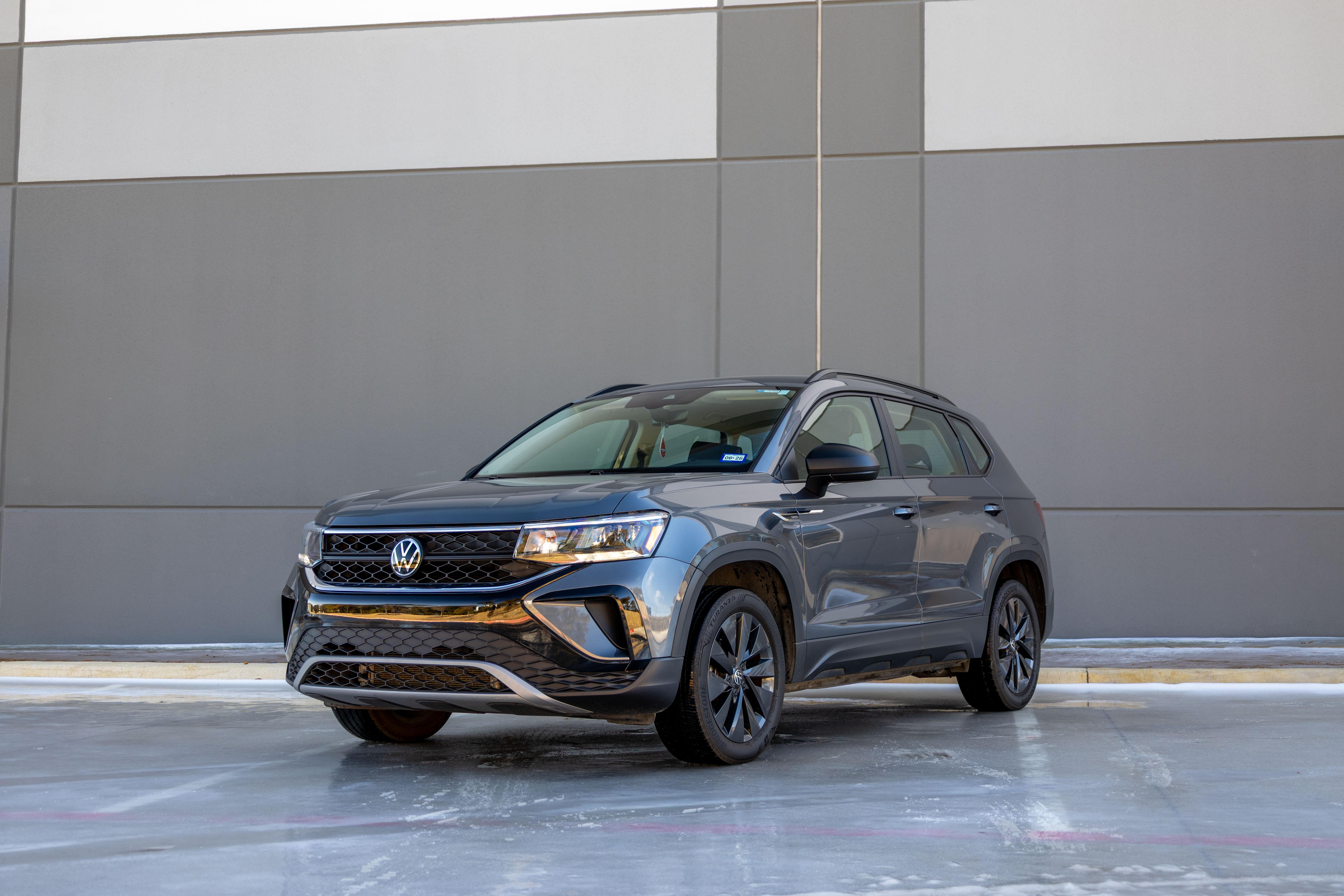 Volkswagen Taos 2024 in Coppell, TX
