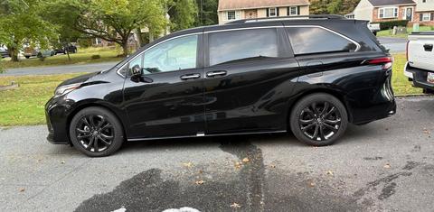 Toyota Sienna 2023
