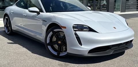 Porsche Taycan 2022