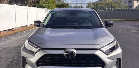 Toyota RAV4 2024