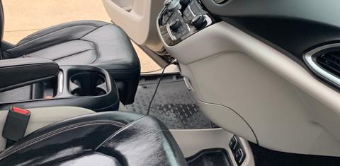 Chrysler Pacifica 2017