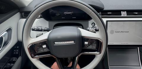 Land Rover Range Rover Velar 2025