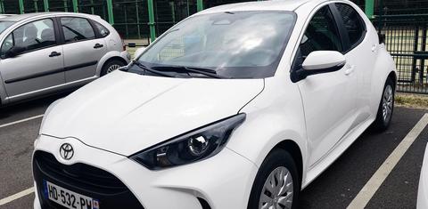 Toyota YARIS 2025