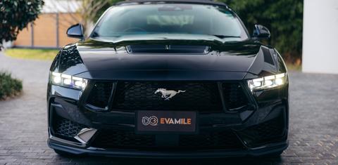Ford MUSTANG 2025