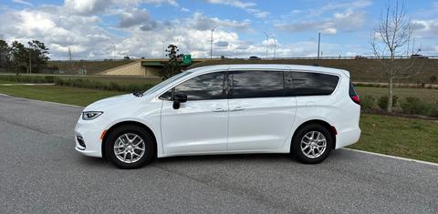 Chrysler Pacifica 2026