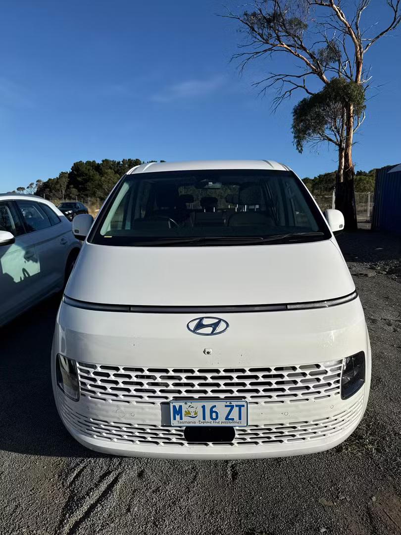 Hyundai STARIA 2023 in Cambridge