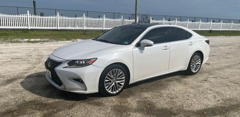 Lexus ES 2016