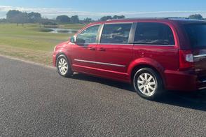 Chrysler Town & Country car