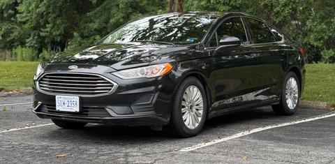 Ford Fusion Hybrid 2020