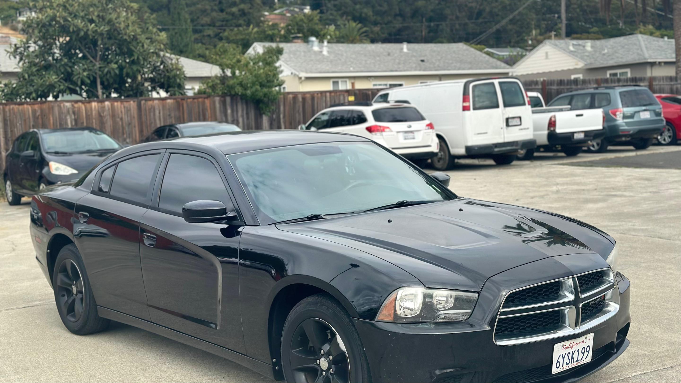 Dodge Charger 2013 in 