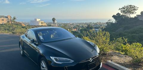 Tesla Model S 2016