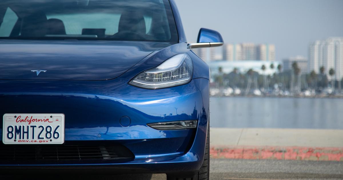 2019 Tesla Model 3 in Irvine