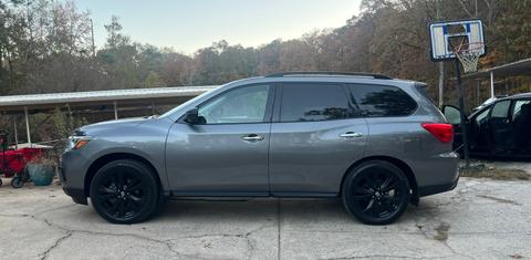 Nissan Pathfinder 2018