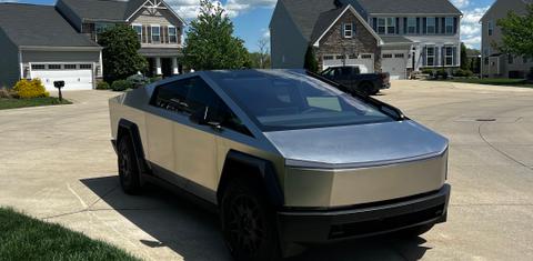 Tesla Cybertruck 2024