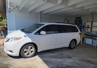 Toyota Sienna car