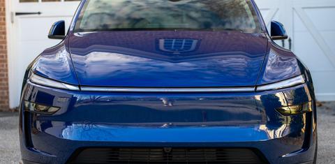 Tesla Model Y 2026