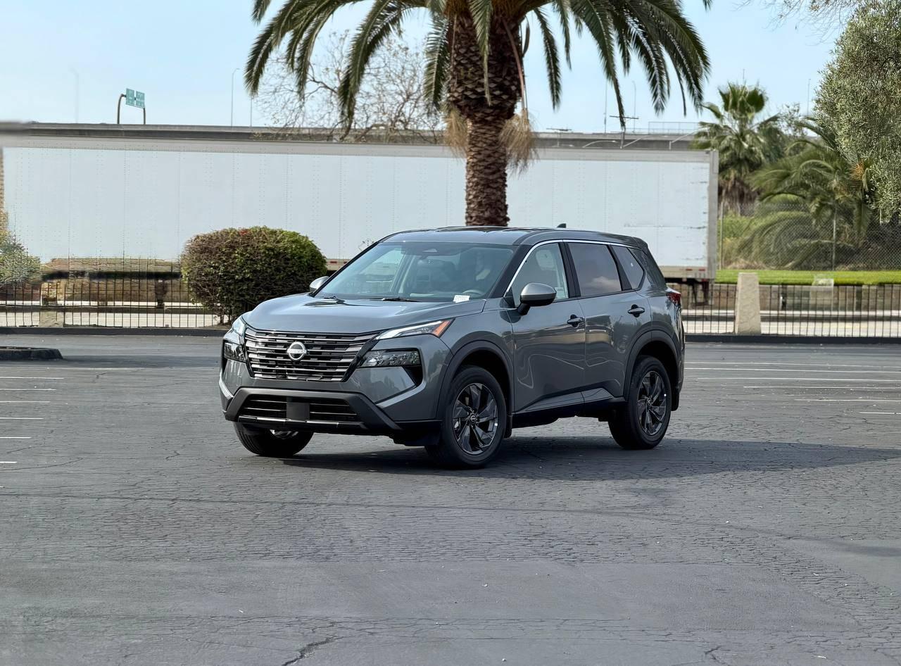 Nissan Rogue 2026 in Los Angeles, CA