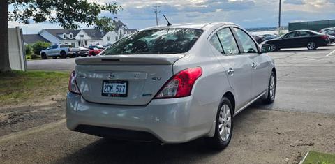 Nissan Versa 2015