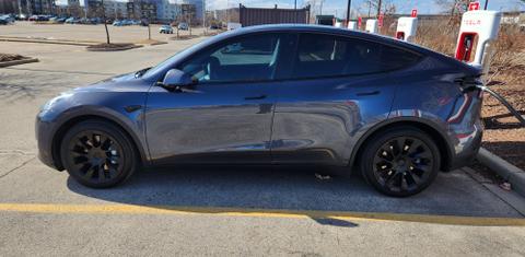 Tesla Model Y 2021