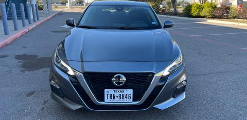 Nissan Altima 2021