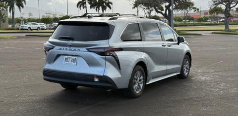 Toyota Sienna 2025