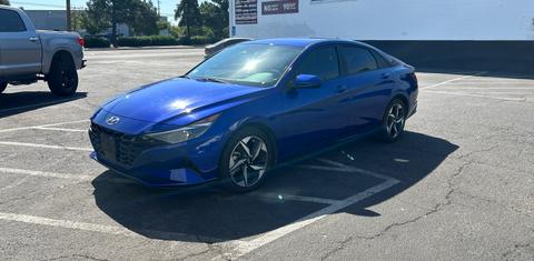 Hyundai Elantra 2023