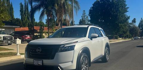 Nissan Pathfinder 2025