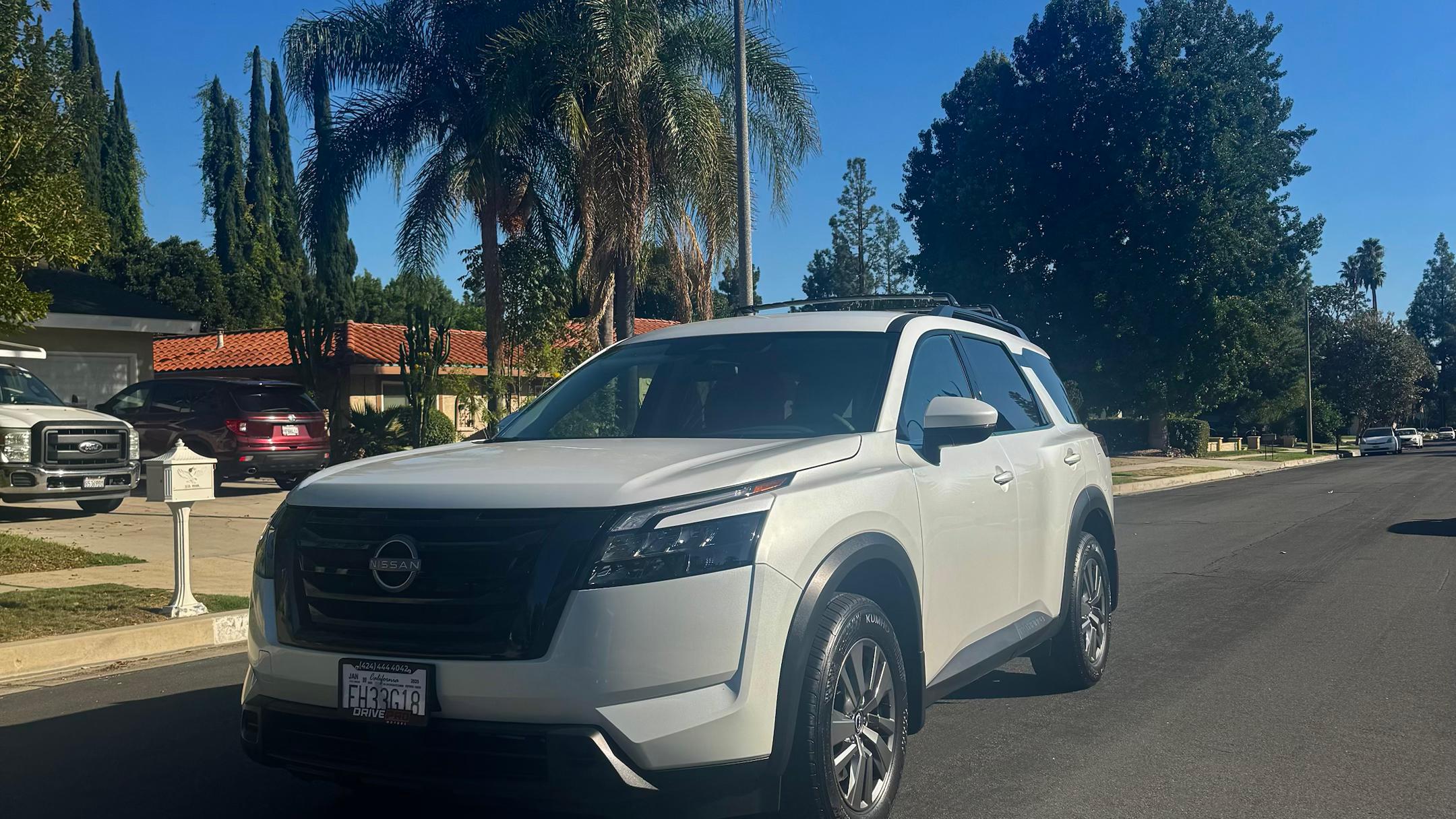 Nissan Pathfinder 2025 in Los Angeles, CA