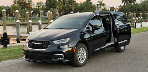 Chrysler Pacifica 2022