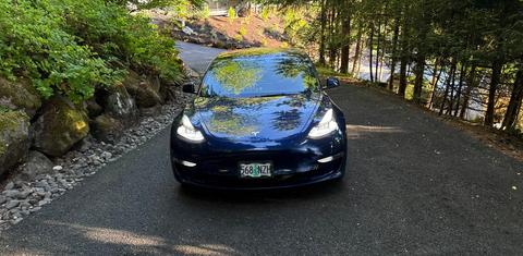 Tesla Model 3 2023