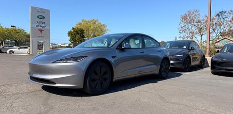 Tesla Model 3 2025