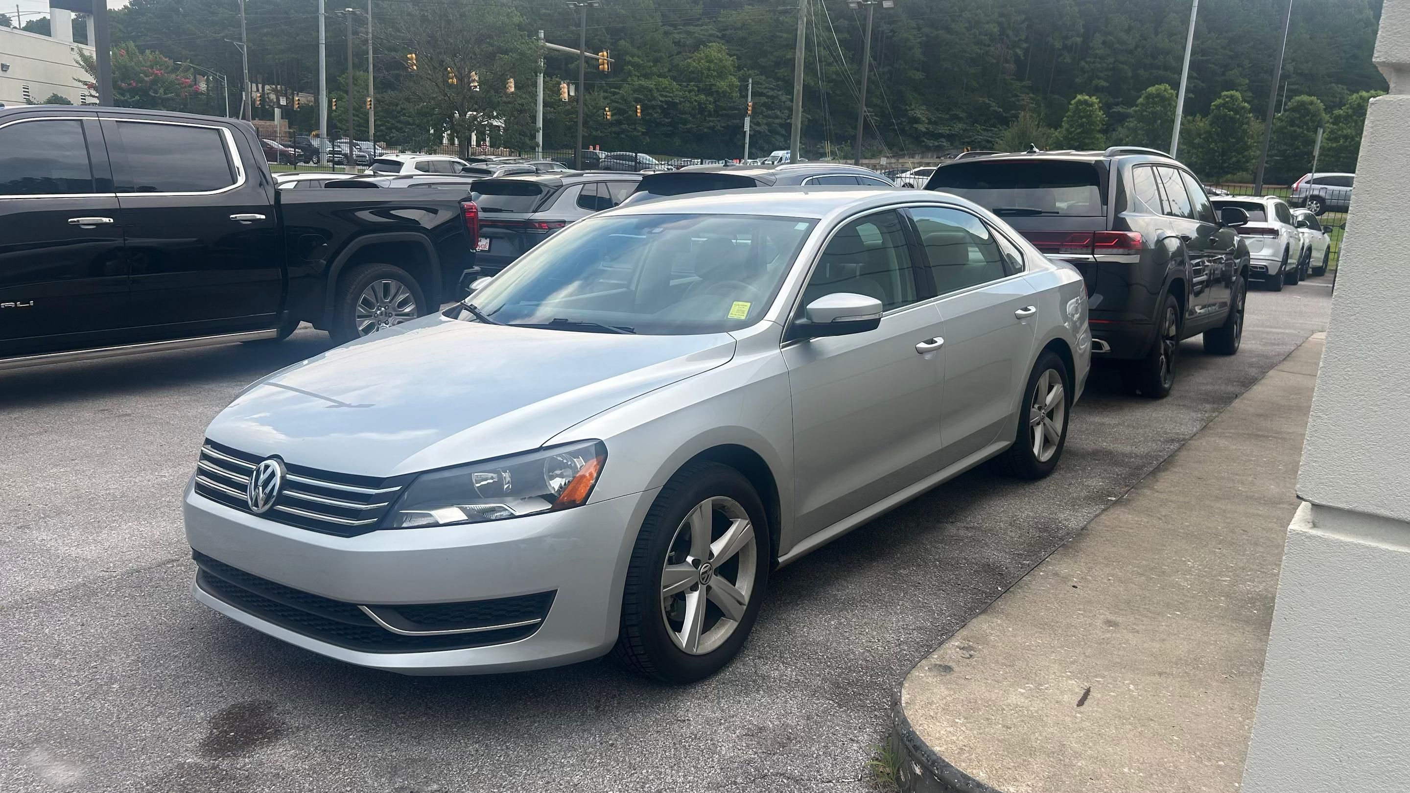 Volkswagen Passat 2015 in Helena, AL