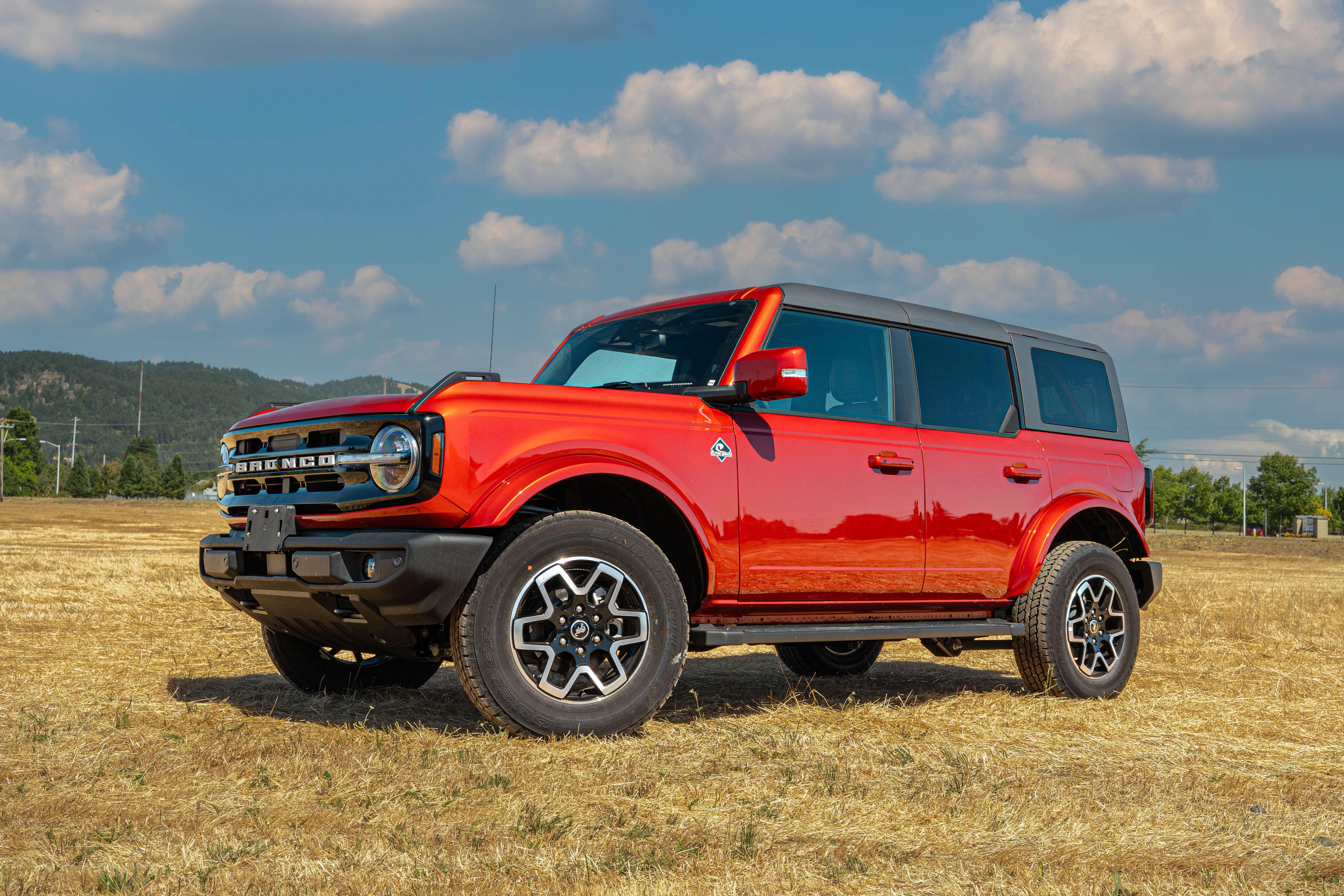 Ford Bronco 2024 in Eugene, OR
