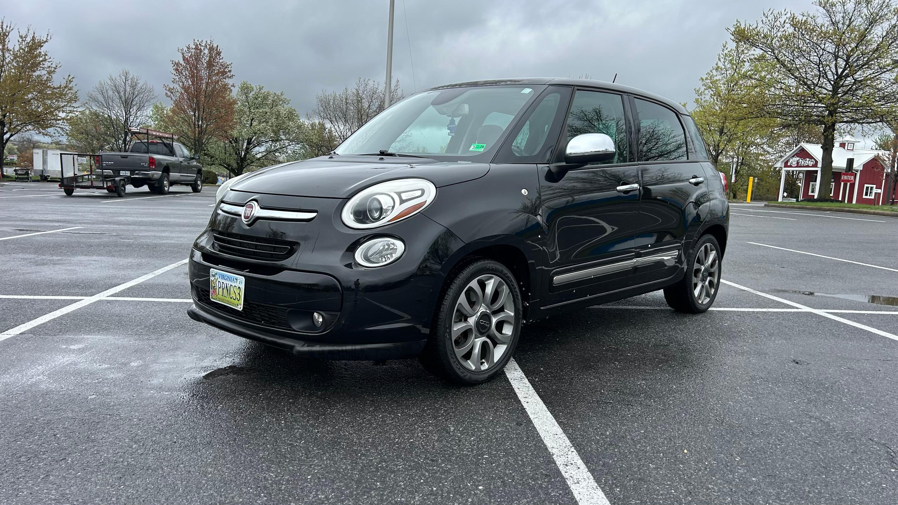 FIAT 500L 2015 in Midlothian, VA