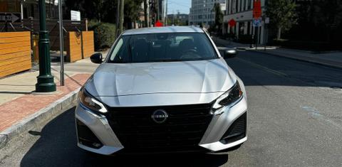 Nissan Altima 2024