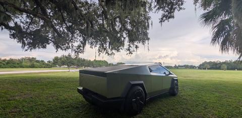 Tesla Cybertruck 2024