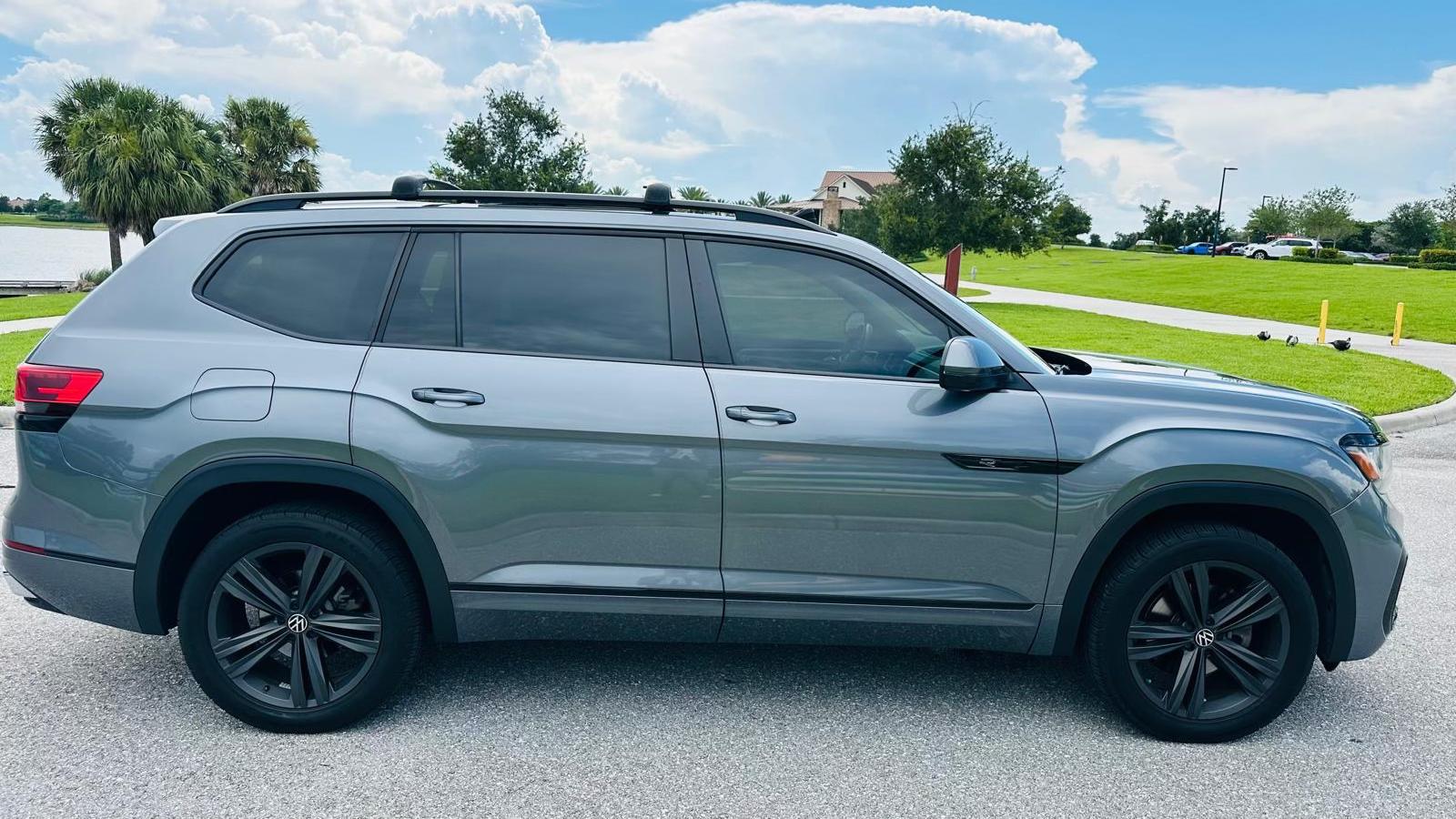 Volkswagen Atlas 2021 in Palm Beach Gardens, FL