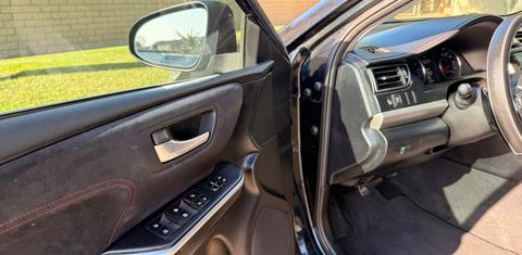 Toyota Camry 2016