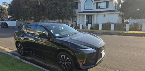 Lexus RZ 2025